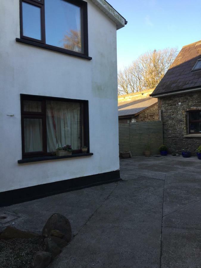 Redington House Selfcatering Accommodation Cobh Ngoại thất bức ảnh
